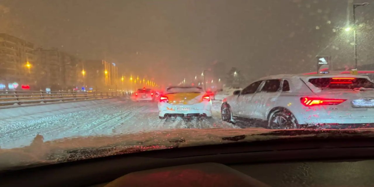 Diyarbakır'da eğitime kar engeli