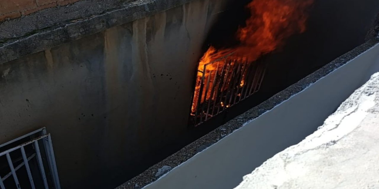 Mardin’de bir evde çıkan yangın söndürüldü