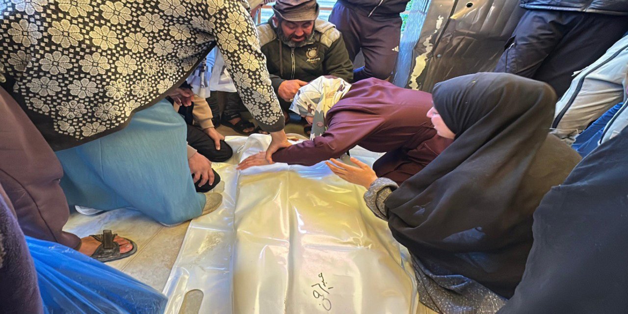 Siyonistler ateşkesi ihlal ediyor: Gazze ve Han Yunus'ta 3 şehit