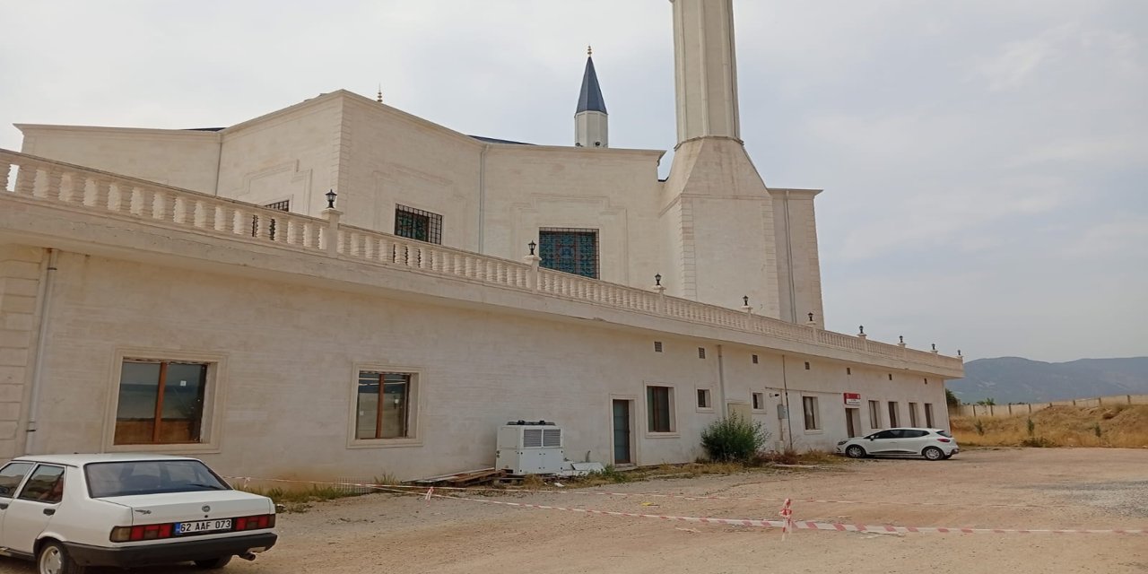 Munzur Üniversitesinde imam lojmanı tahsisi kaldırıldı