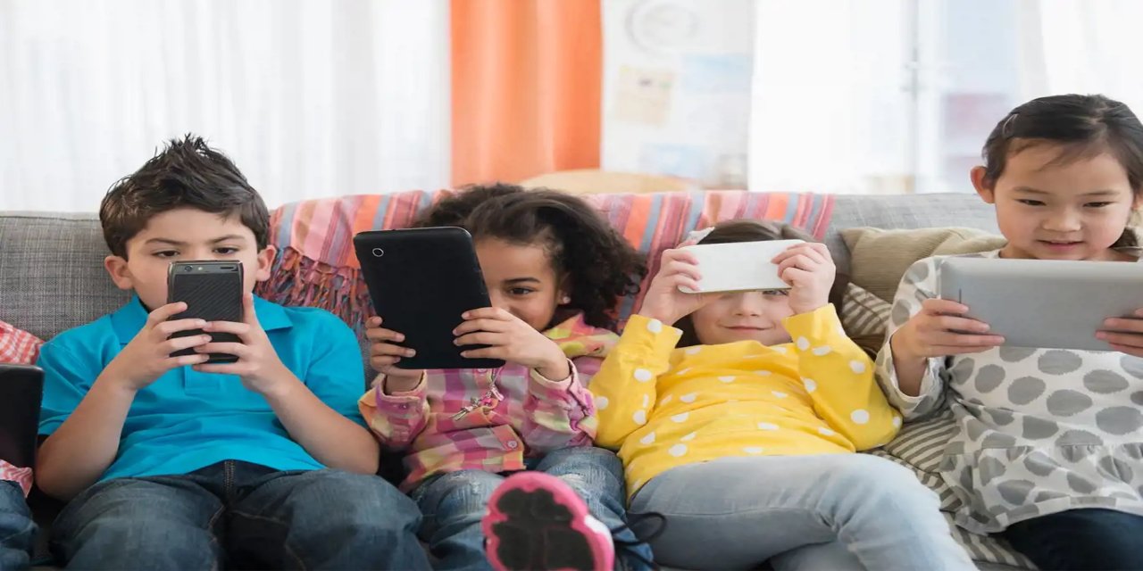 15 yaş altına sosyal medya düzenlemesi geliyor