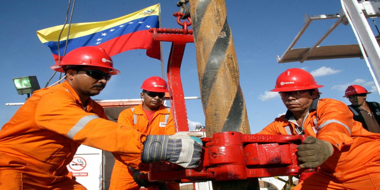 ABD'nin Venezuela petrolü planı: Rusya ve Çin'i dışarda tutmak, fiyatı 50 dolara düşürmek!
