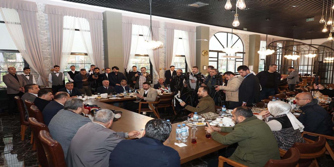 Başkan Gülpınar’dan gazetecilerle anlamlı buluşma