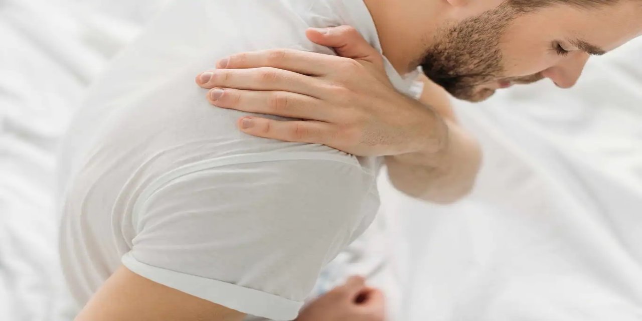 Dr. Gökşenoğlu: Donuk omuz kalıcı hareket kısıtlılığına yol açabilir