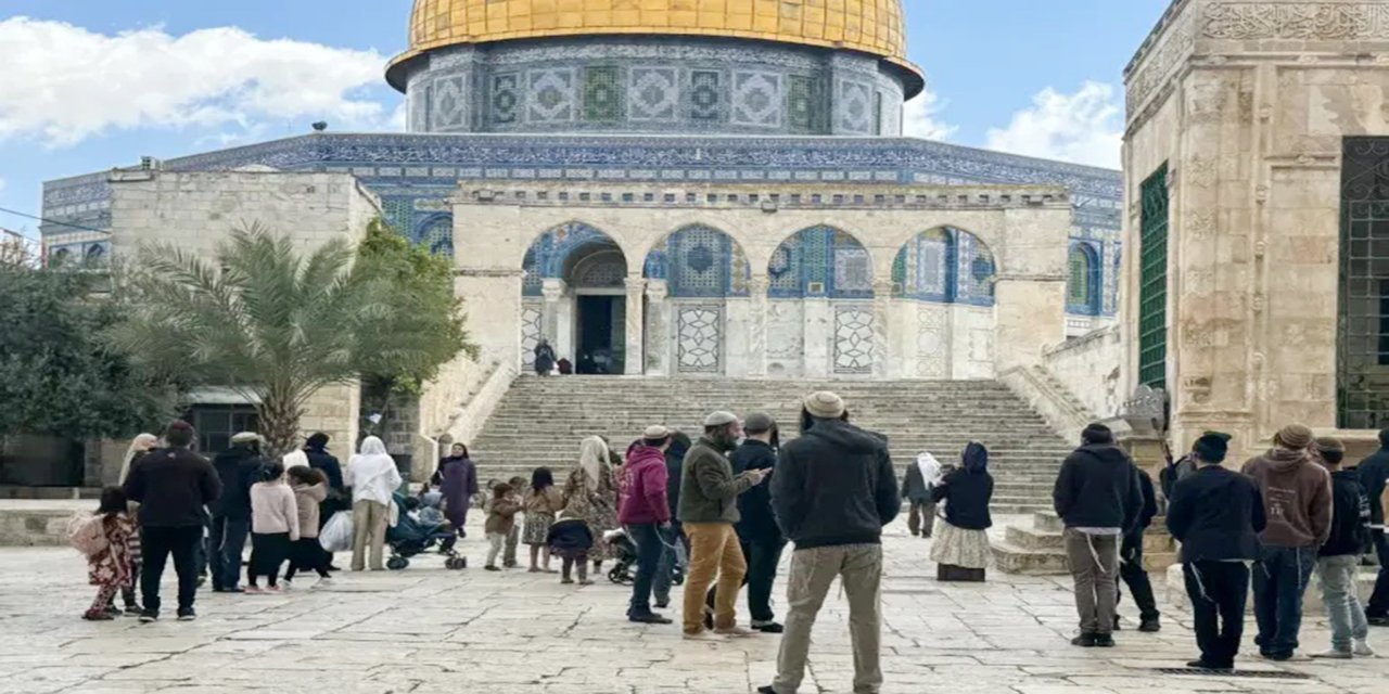 Bir haftada 1179 siyonist Mescid-i Aksa'ya baskın düzenledi