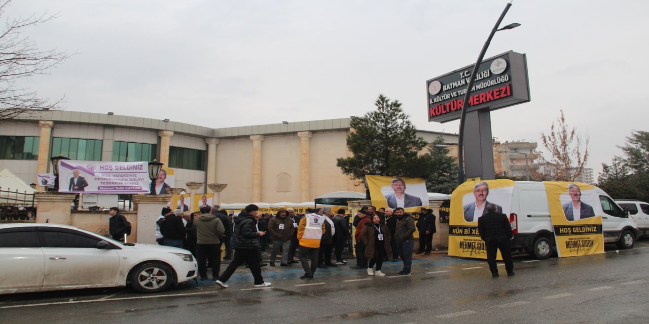 BESO seçimleri yoğun katılımla başladı