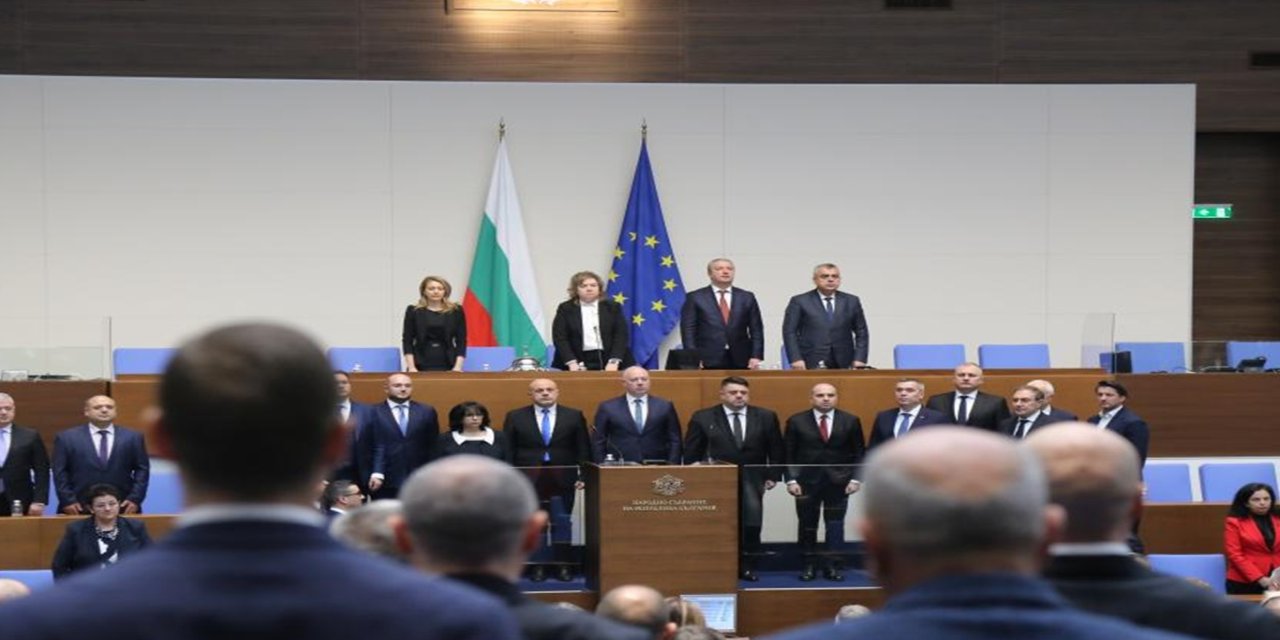 Bulgaristan'ın en büyük siyasi partisi hükümetten yetki alamadı, erken seçimler yaklaşıyor