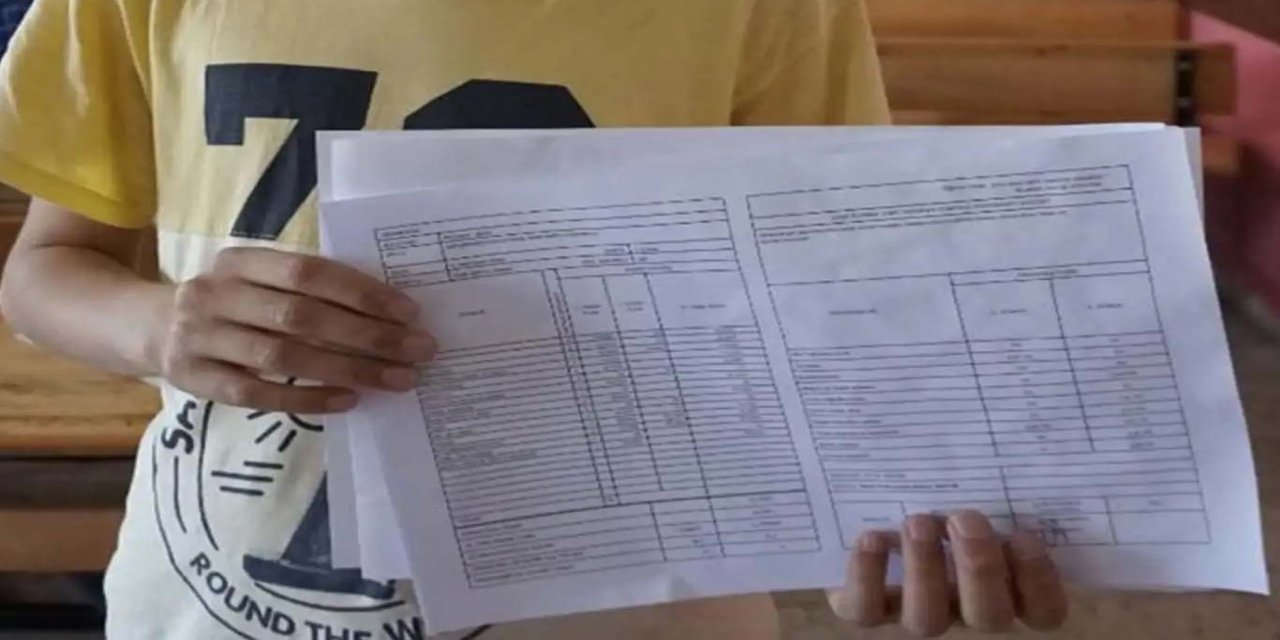 Ortaokul ve liselerde yeni dönem: Karnelerin yanında gelişim raporu verilecek