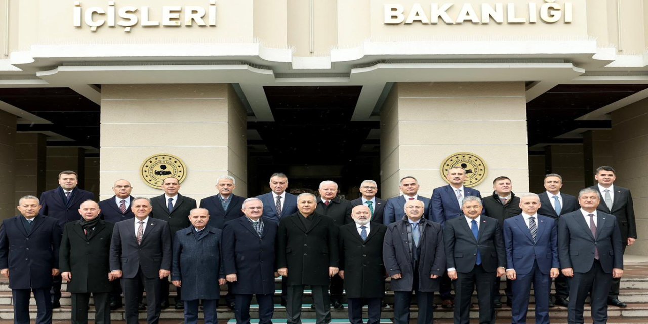 Yerlikaya: Halka hizmet, Hakk’a hizmettir