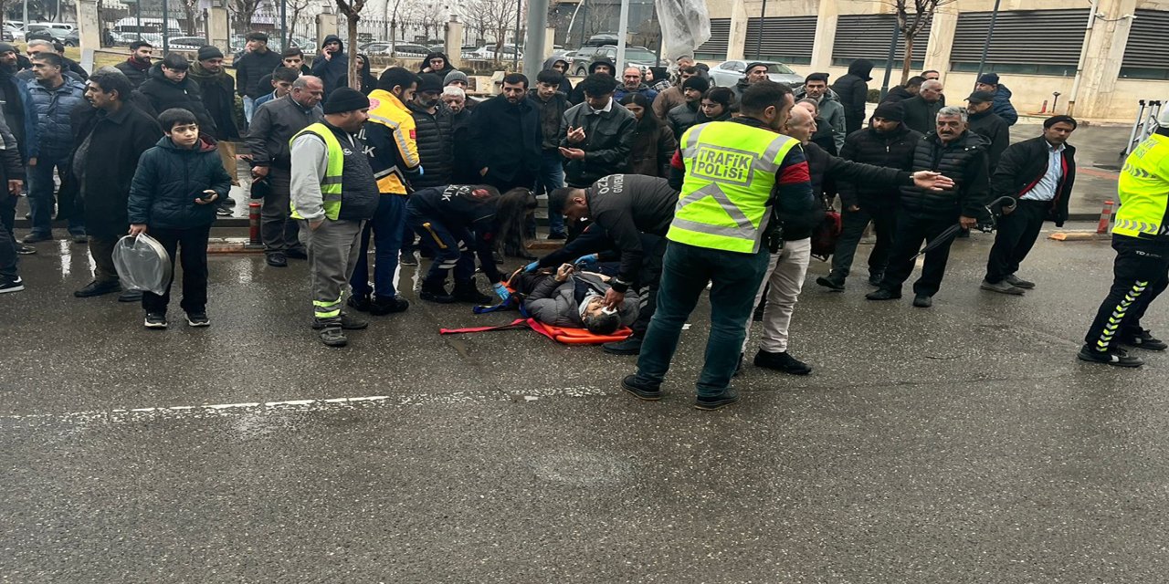 Batman'da motosikletin çarptığı yaya yaralandı