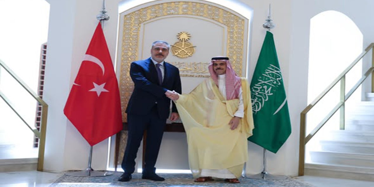 Dışişleri Bakanı Fidan, Suudi Arabistanlı mevkidaşı ile görüştü