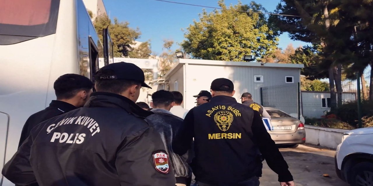 Mersin’de dolandırıcılık operasyonu: 15 şüpheli yakalandı