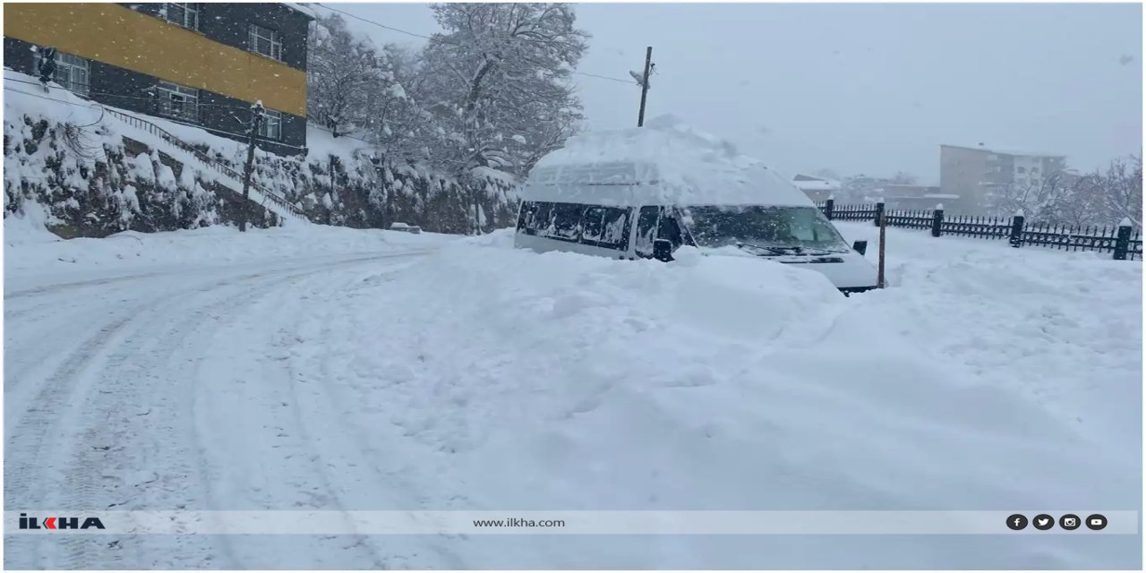 Bitlis 18 köy yolunun ulaşıma açılması için çalışmalar sürüyor