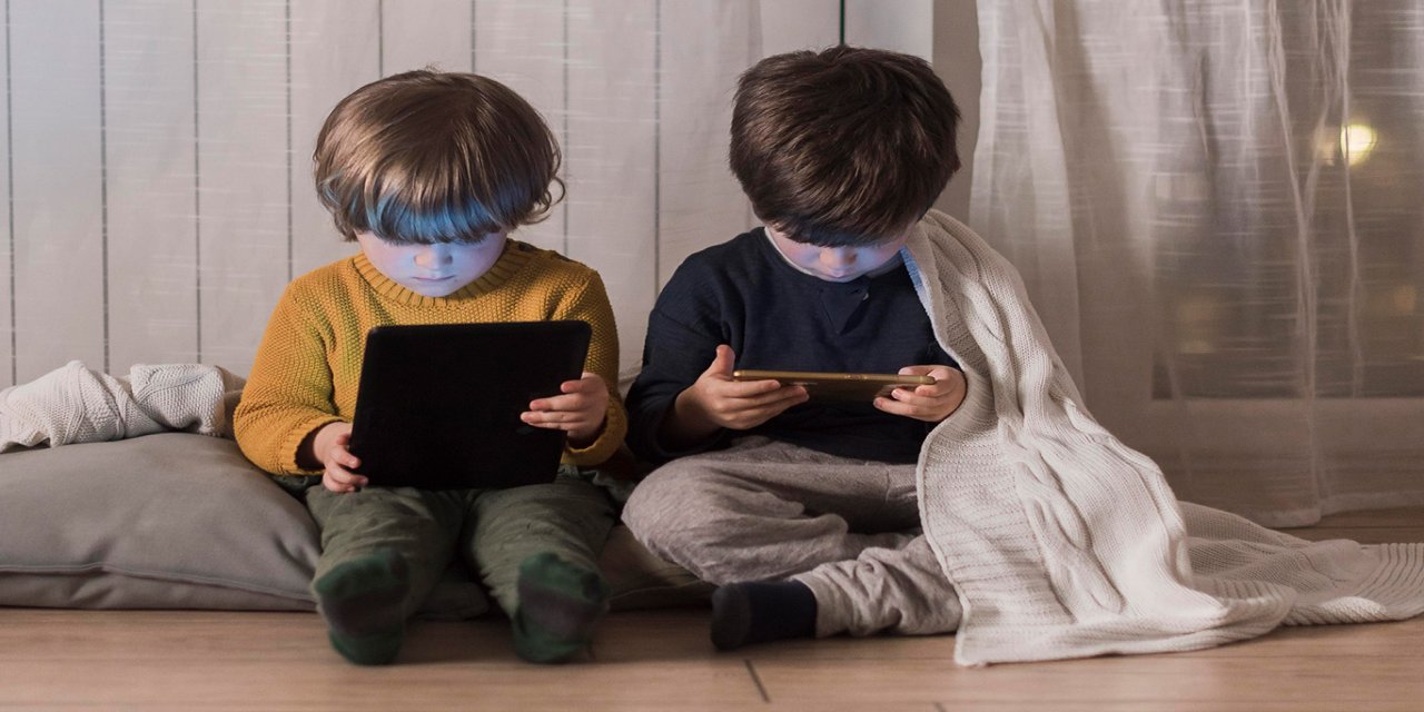 Sosyal medya yasası gündemde: Dijital ebeveynlik uyarısı