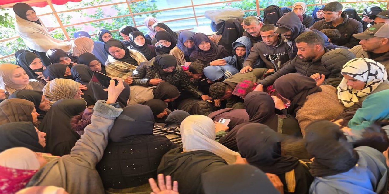 HAMAS: Gazze'de süren katliamlar ateşkesi açıkça ihlal ediyor