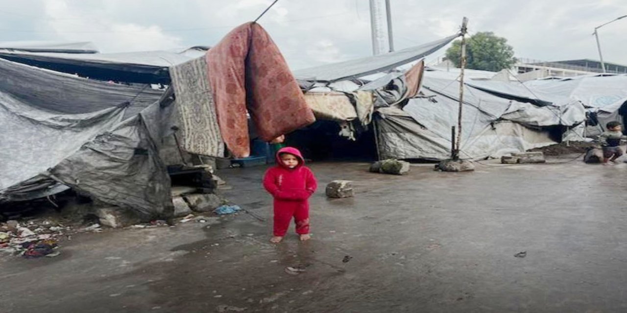 Gazze'de soğuk nedeniyle 27 günlük bebek şehit oldu