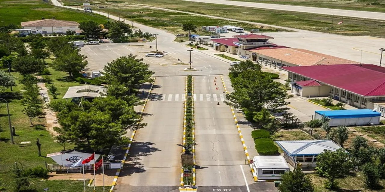Uçak inmeyen havalimanına terminal: Siirt 5 ay daha ulaşımdan koparılıyor