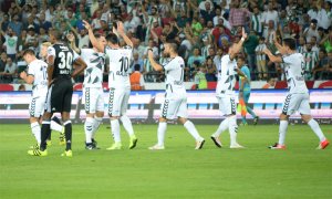 Konyaspor Beşiktaş'a geçit vermedi