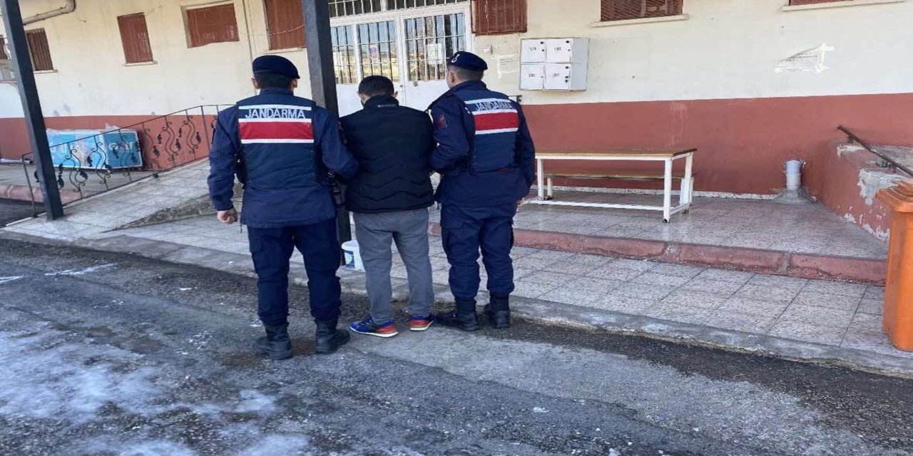 Gaziantep'te hırsızlıktan aranan şahıs yakalandı