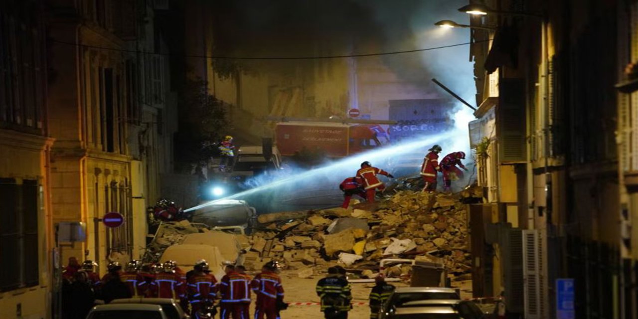 Fransa'da bir binanın 5. katında zemin çöktü: 20 yaralı