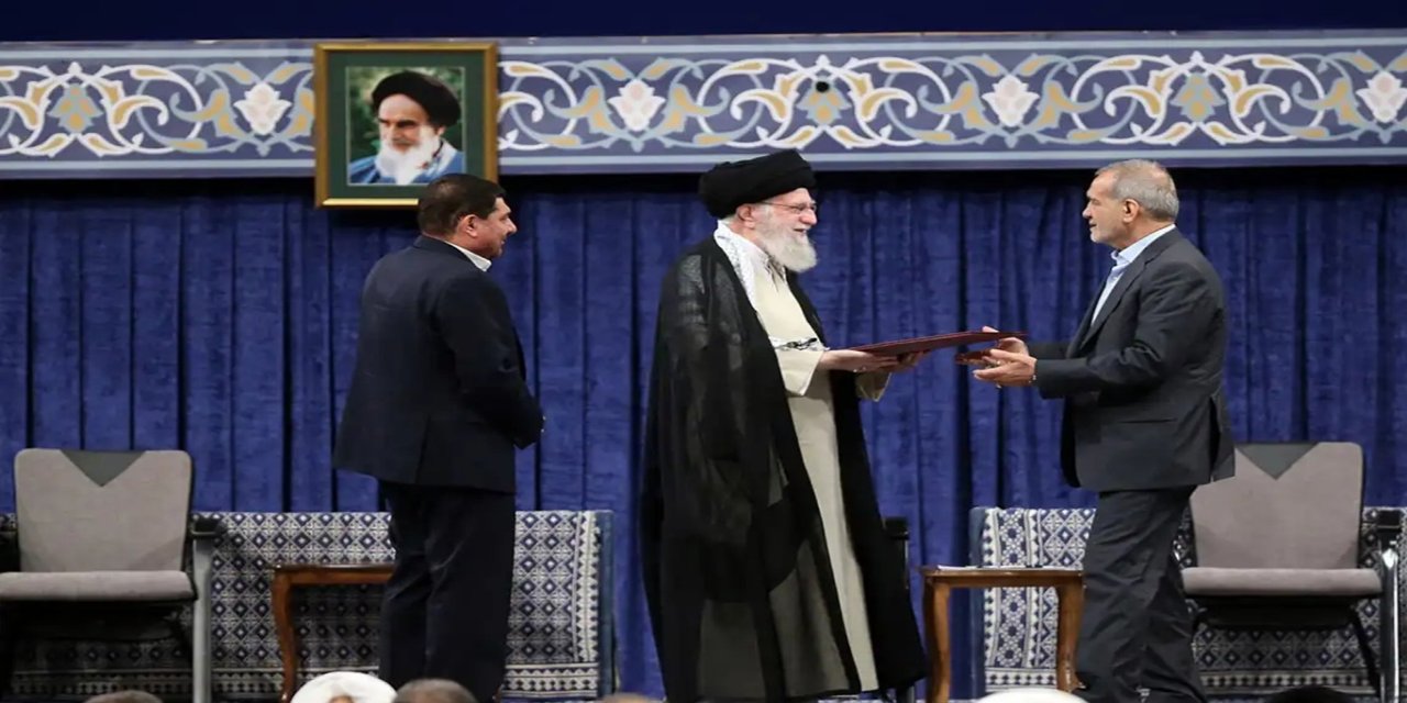 İran Cumhurbaşkanı Pezeşkiyan: Hamanei'ye saldırı "topyekün savaşa" eşdeğerdir