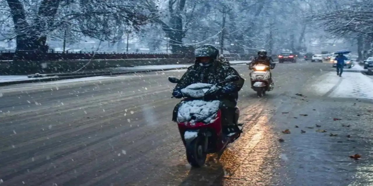 Olumsuz hava koşulları nedeniyle bazı illerde motokuryelere trafik yasağı