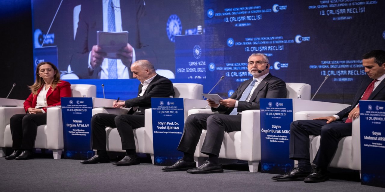 Çalışma Meclisi "Çalışma Hayatında Dijital Dönüşüm" gündemiyle toplanacak