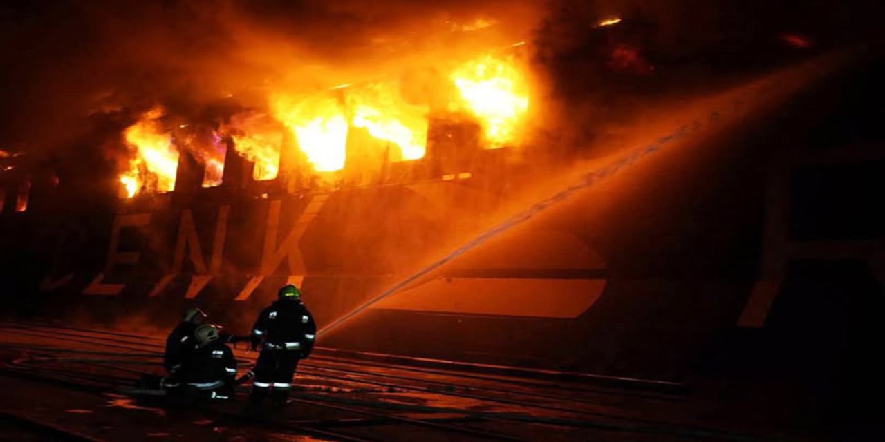 Ukrayna'dan Rusya'nın liman terminallerine saldırı: 3 ölü