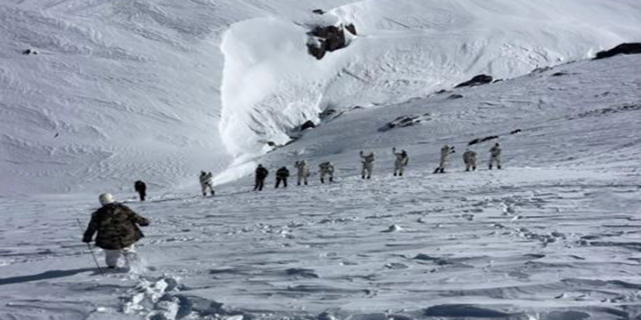 Fas'ta çığ düşmesi sonucu 3 kişi hayatını kaybetti