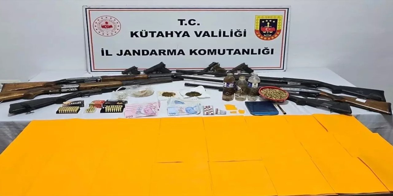 Tokat'ta uyuşturucu ve silah operasyonu: 14 gözaltı
