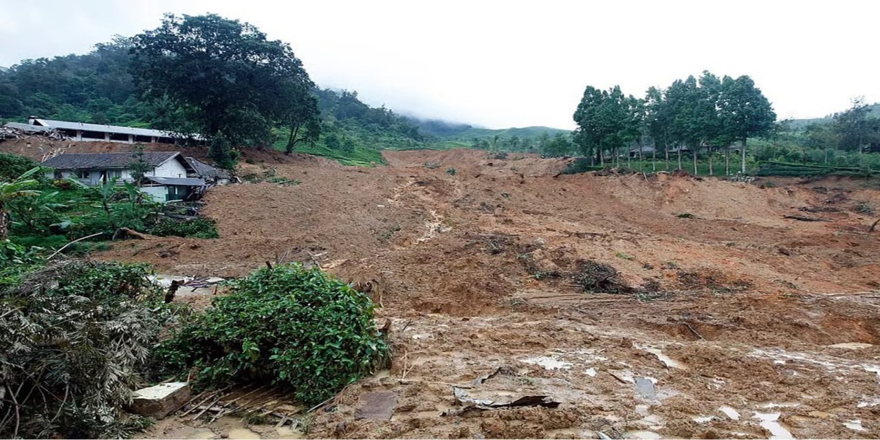 Endonezya'da heyelan: 16 ölü, onlarca kişi kayıp