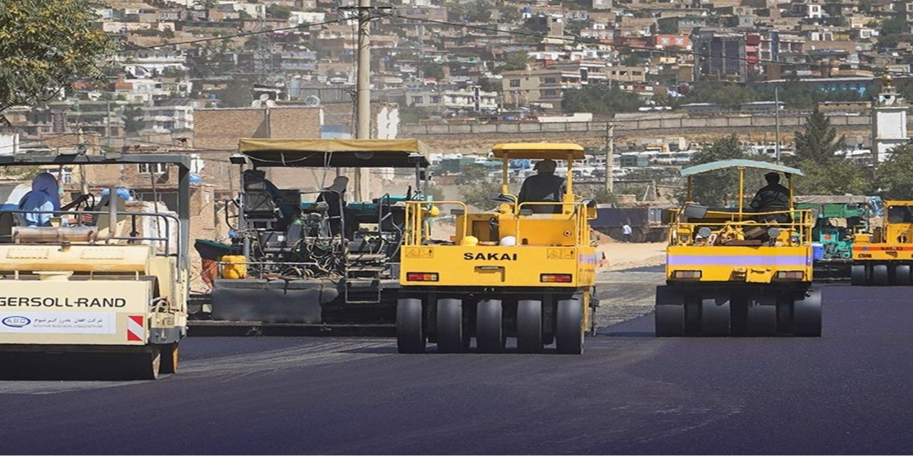 Afganistan, Kabil'in ana otoyollarını birbirine bağlayacak yeni yolun inşaatına başladı