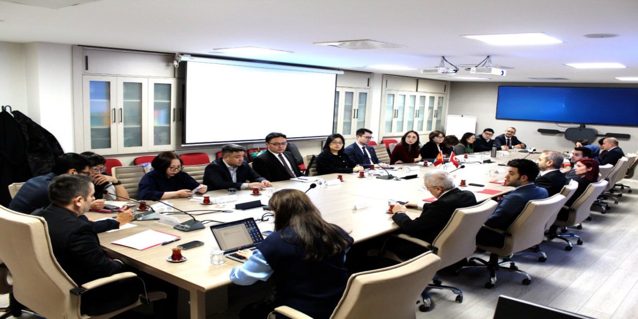 MEB Moğolistan Hükümeti heyeti ile çalışma toplantısı düzenlendi