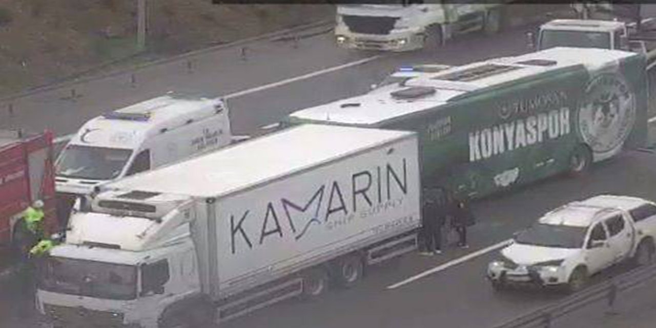 Konyaspor U19 takım otobüsü kazaya karıştı: 7 yaralı