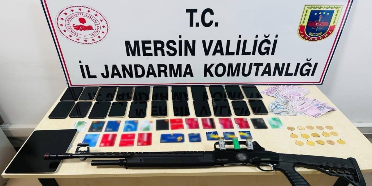 Mersin’de bahis operasyonu: 8 şüpheli tutuklandı