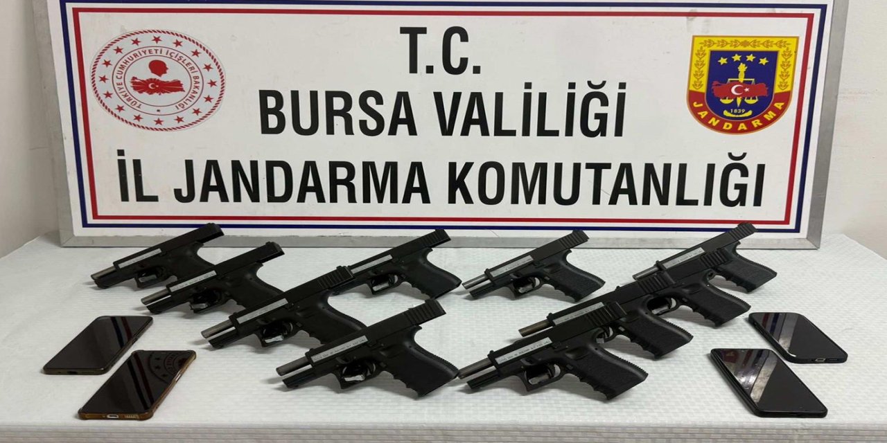 Bursa'da silah operasyonu: 4 şüpheli tutuklandı
