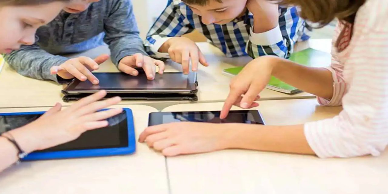 "Dijital Dünyada Çocukların Güçlendirilmesine Yönelik Eylem Planı" Resmî Gazete'de