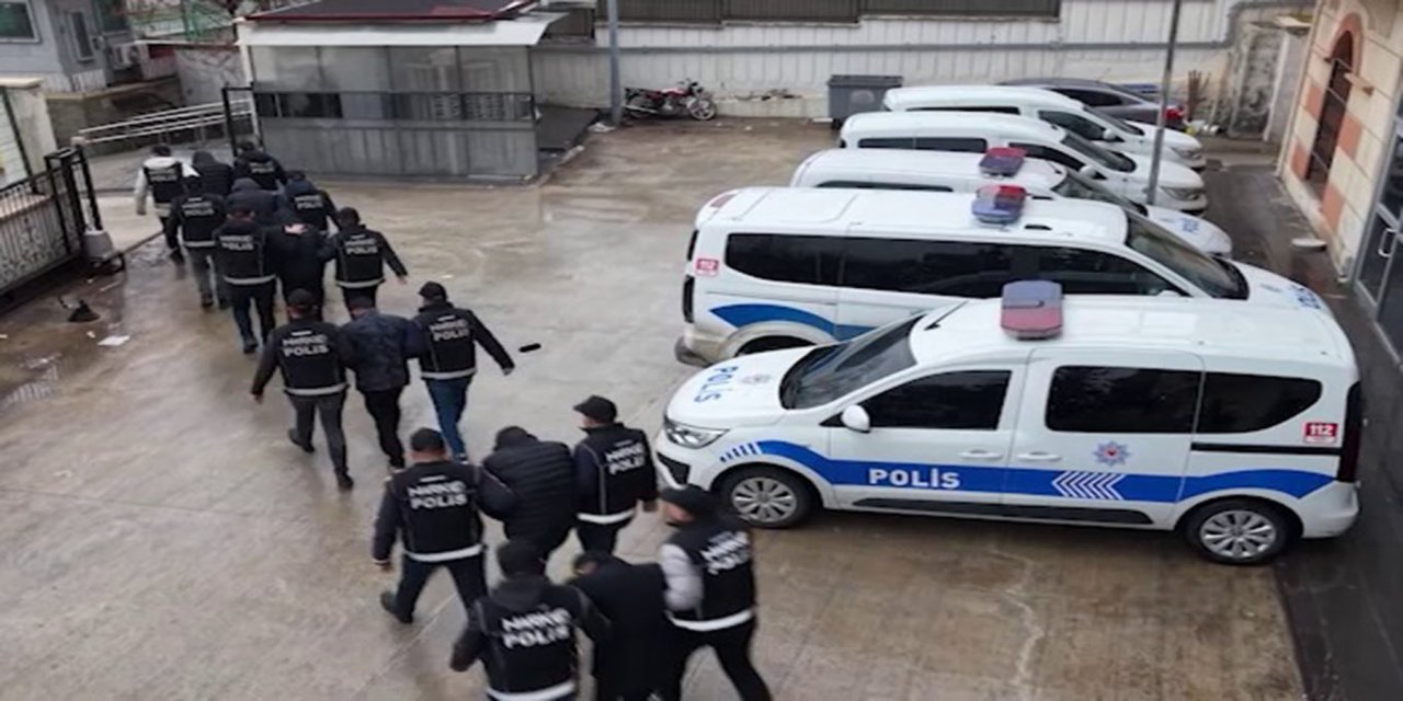 Gaziantep'te sıvı metamfetamin ele geçirildi: 6 kişi gözaltına alındı