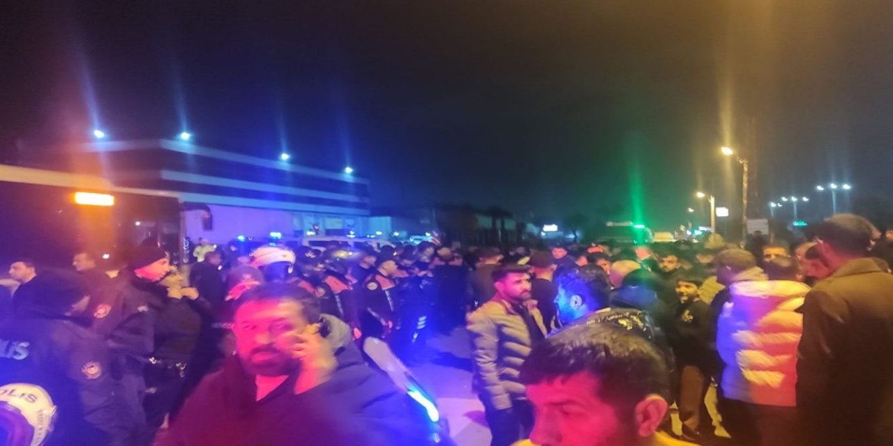 Mersin'de feci kaza: Hayatını kaybedenlerin kimlikleri açıklandı