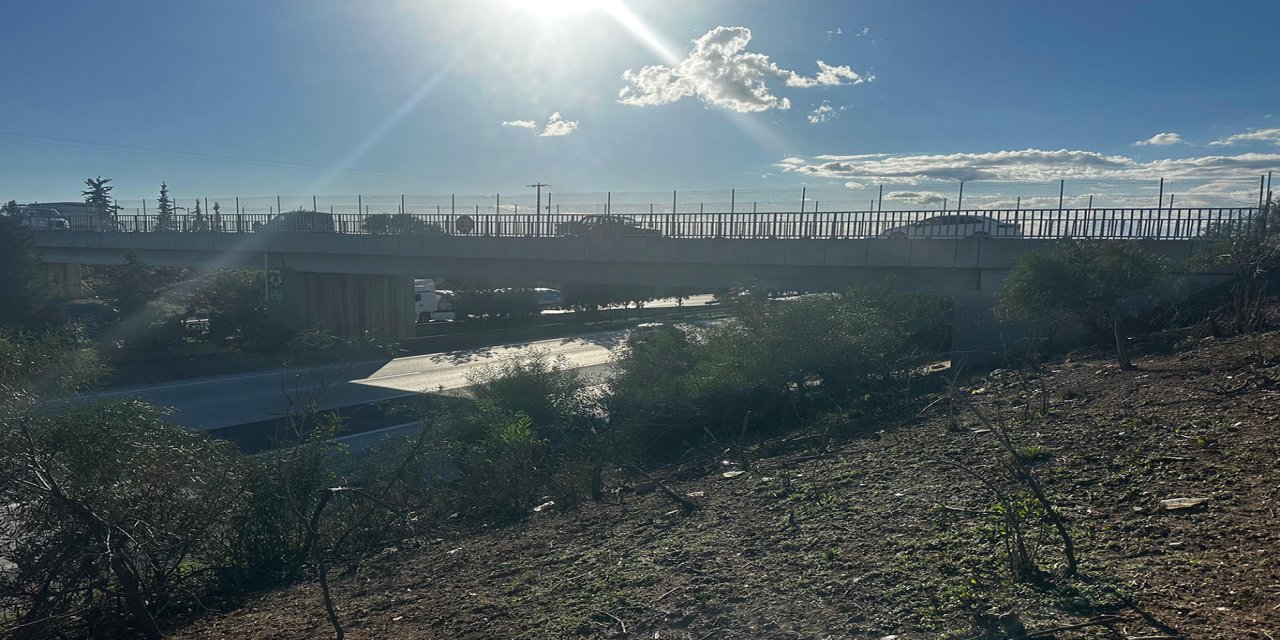 Adana'nın Sarıçam ilçesinde vatandaşlardan trafiğe nefes olacak talep