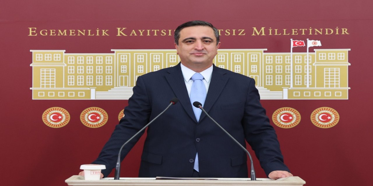 Ramanlı’dan "Epstein" ağı hakkında soru önergesi: "Türkiye bağlantıları inceleniyor mu?"