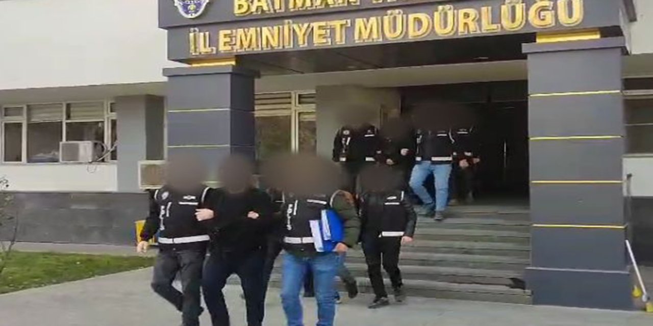 Batman'da MİT personeli gibi davranıp milyonluk dolandırıcılık yaptılar