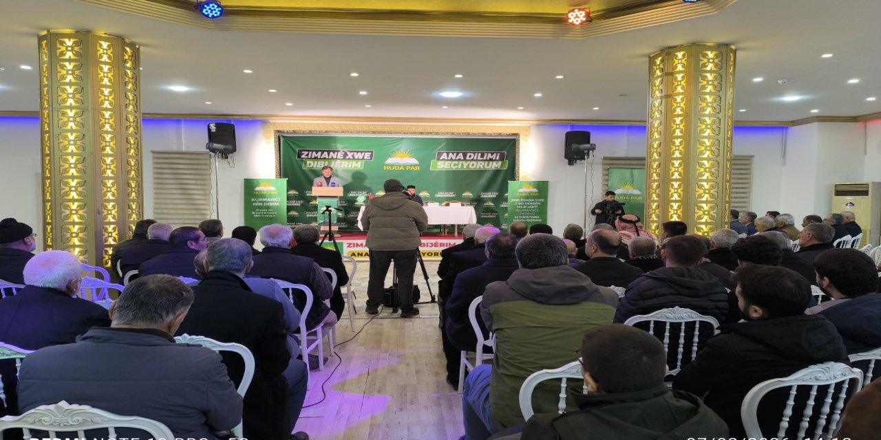 Mardin’de “Ana Dilimi Seçiyorum” paneli başladı