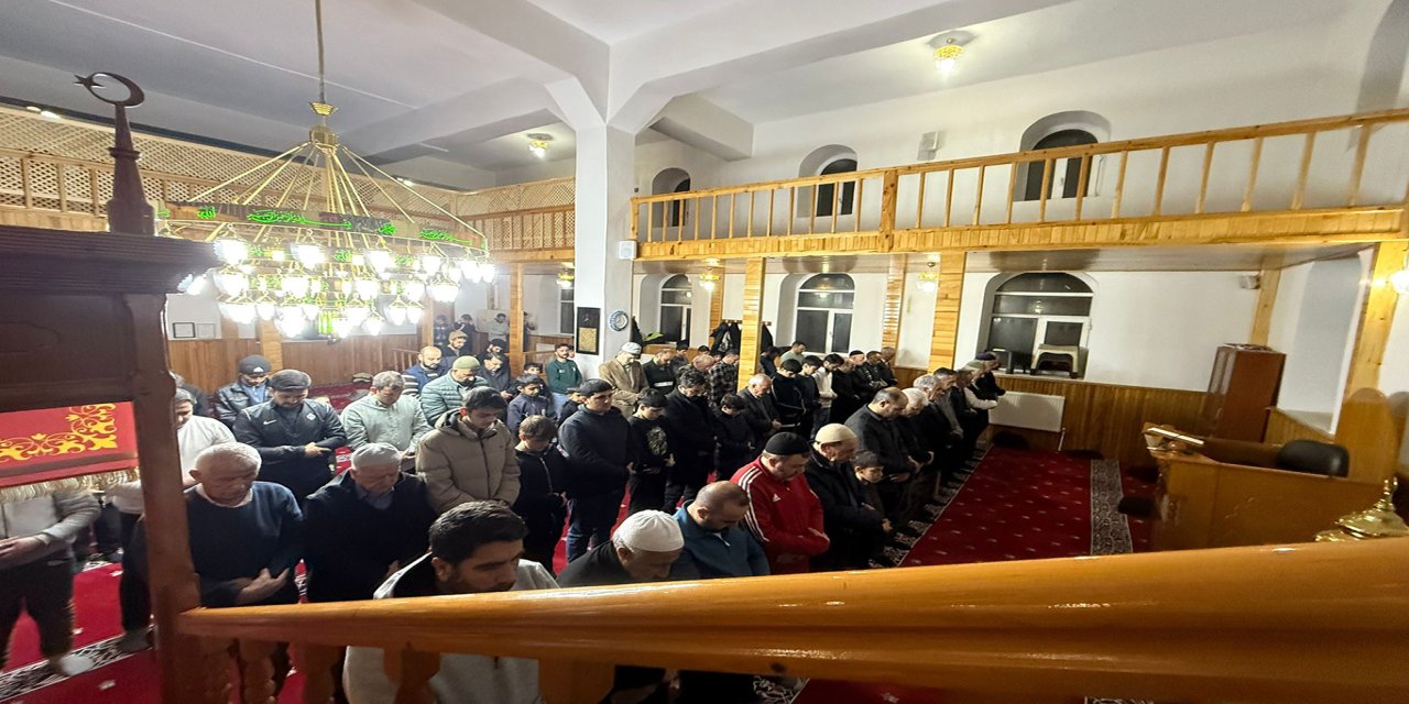 Taşlıçay’da Ramazan ayı coşkusu çocuklarla büyüyor