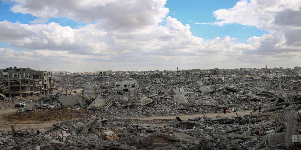 Gazze’de hava saldırıları, topçu atışları ve ev yıkımları sürüyor