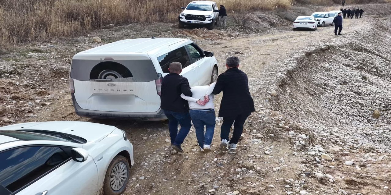 Malatya'da kuyumcuya silahlı soygun girişimi olayında 2 gözaltı