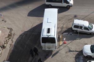 Polis, HDP'li belediyede arama yaptı