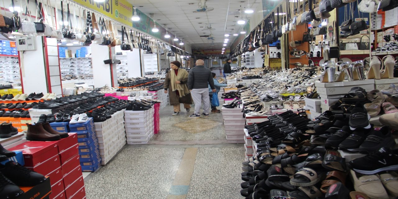 Batman'da esnaf, bayram hazırlıklarını tamamladı