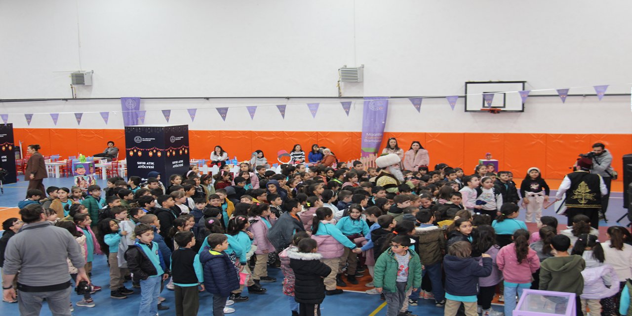 Öğrenciler Ramazanın maneviyatını okullarda yaşıyor