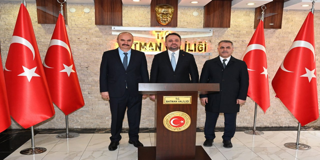 Gençlik Spor Bakan Yardımcısı Eminoğlu Batman Valiliği'ni ziyaret etti